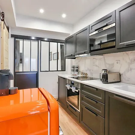 52 - Stylish And Spacious In Montorgueil 아파트 파리